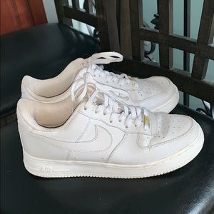 Nike Classic White Nike Air Force 1’s